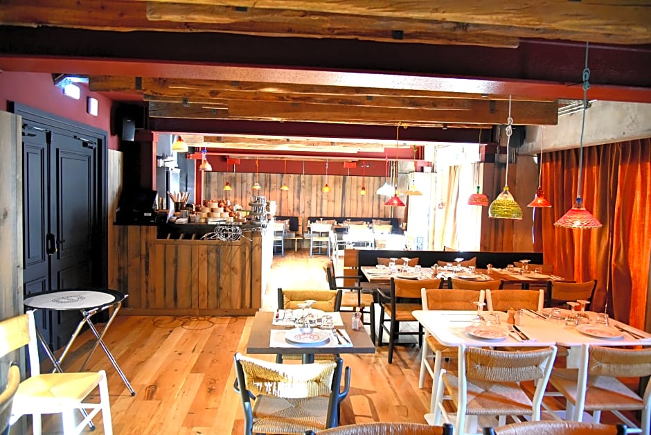 La Folie Douce Hotels