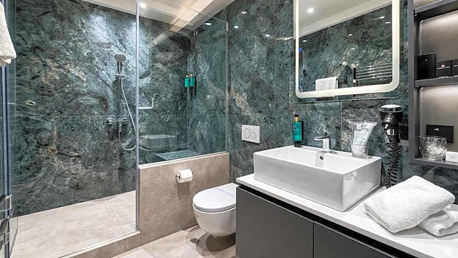 Atera Business Suites