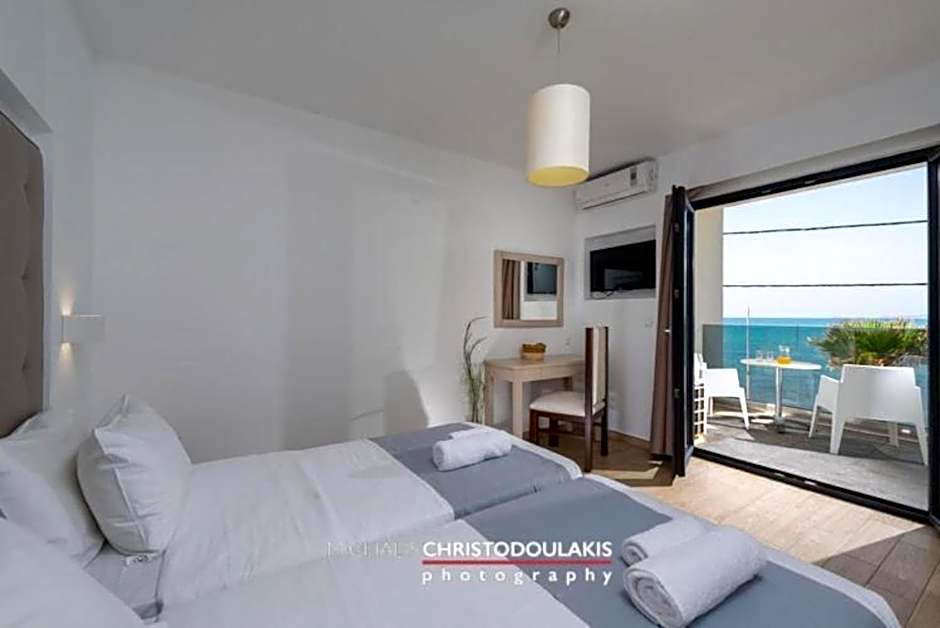 Golden Bay Boutique Hotel & Bungalows