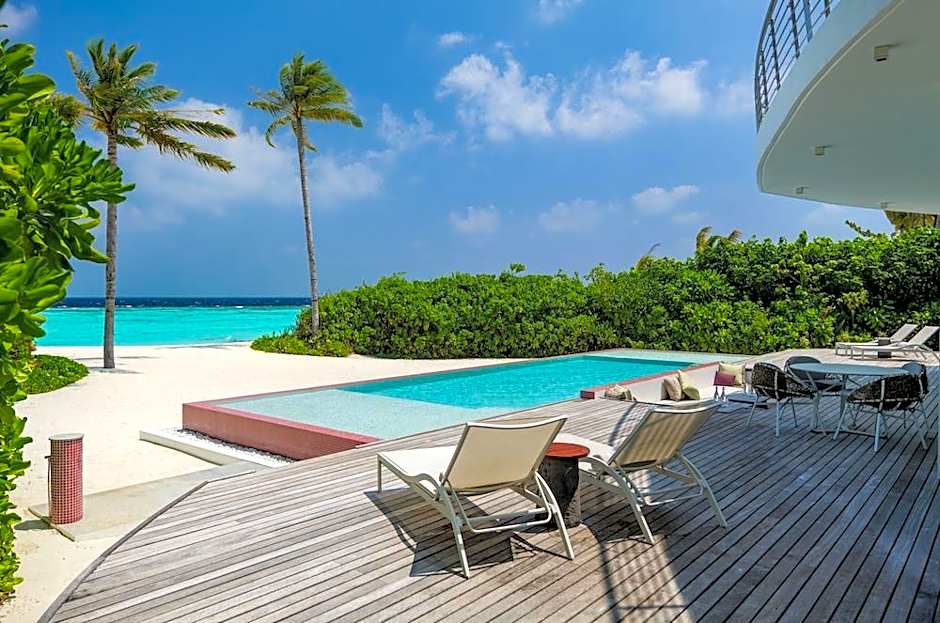 Jumeirah Olhahali Island