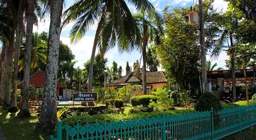 Jinta Hotel Nathon Beach