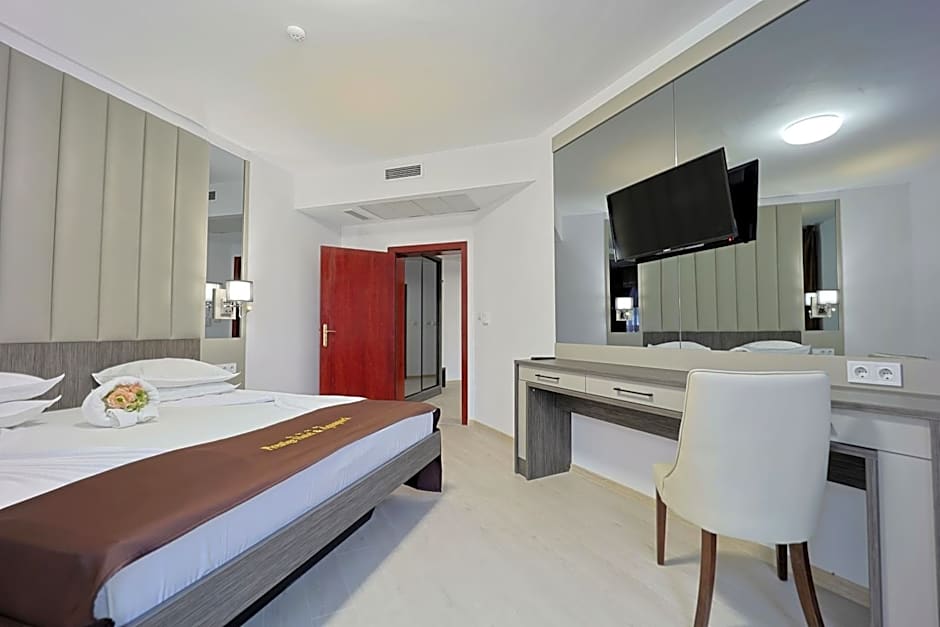 Prestige Hotel and Aquapark - All inclusive