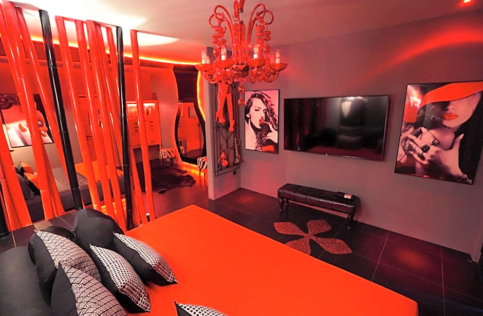 Pinkcoco Bali Hotel - Adults Only