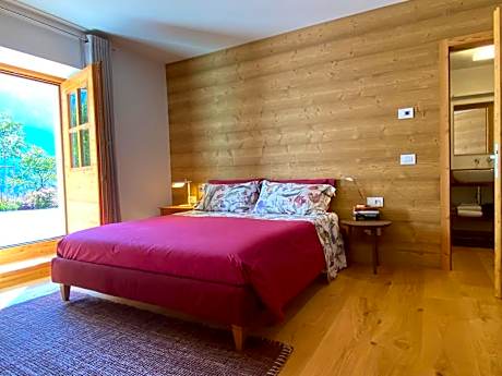 Classic Quadruple Room