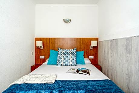 2 BEDROOMS SUPERIOR APT 4 ADULTS