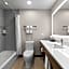 Holiday Inn Express Hotel & Suites Santa Cruz By IHG
