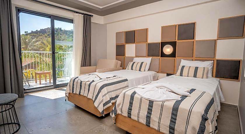 Blue Star Hotel