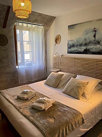 Double Room with Private External Bathroom