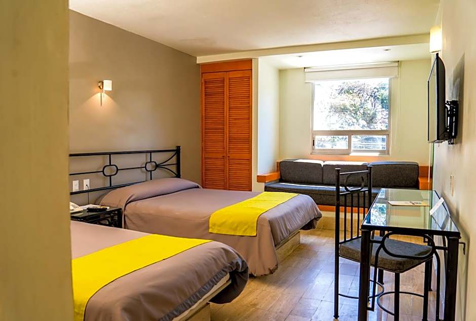 Hotel Arboledas Expo