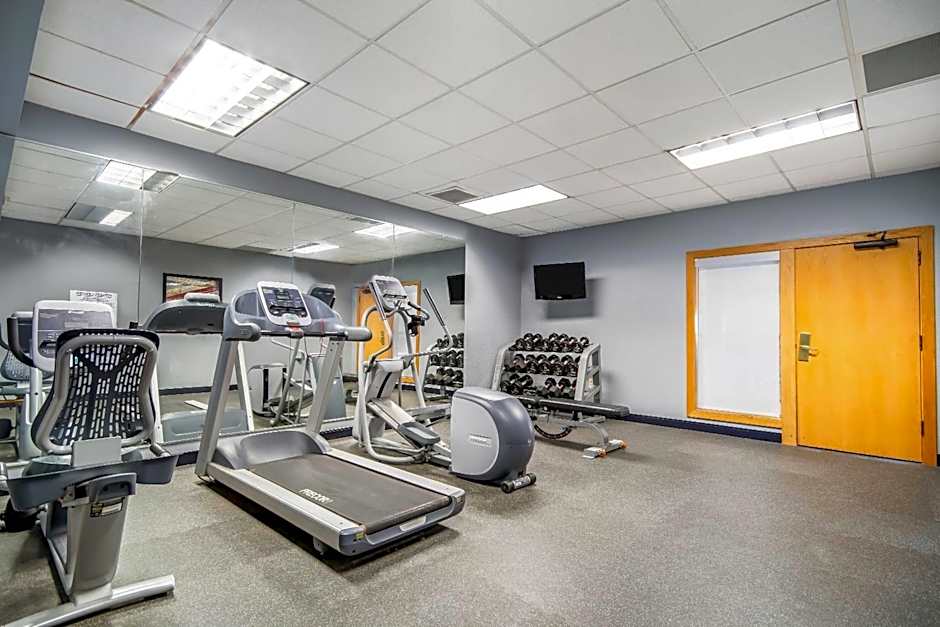 AmericInn by Wyndham Beloit