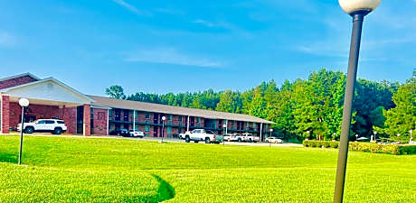 THE ASHLEY INN