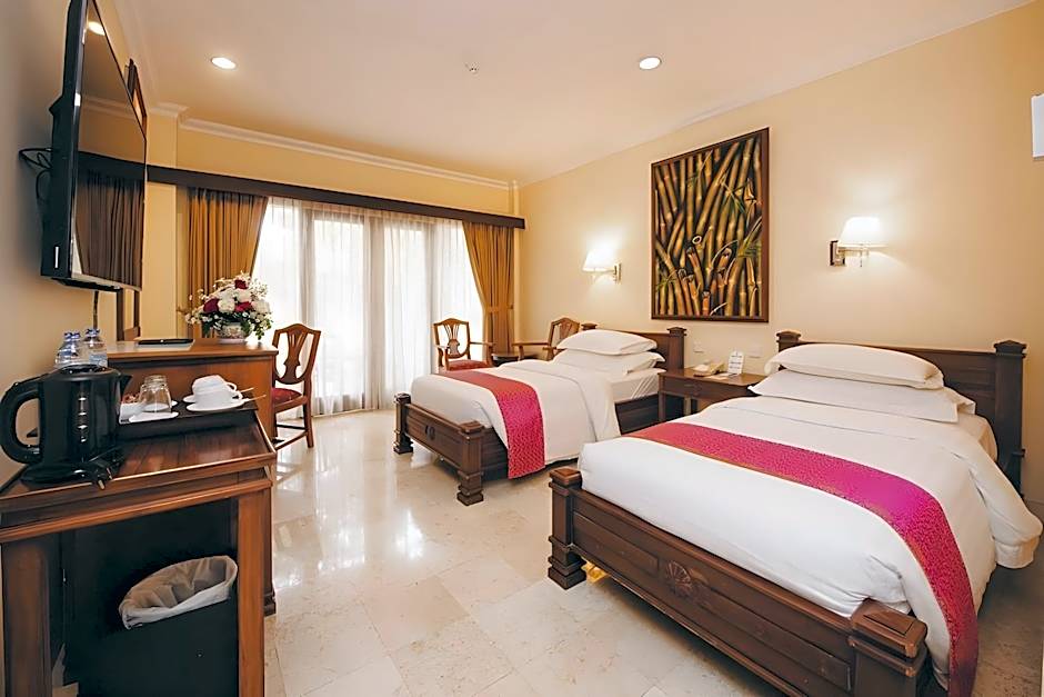 Hotel Kumala Pantai