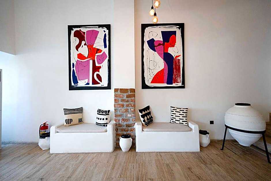 Çamlık 87 Hotel Ayvalık