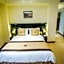 Colosseum Marina Hotel