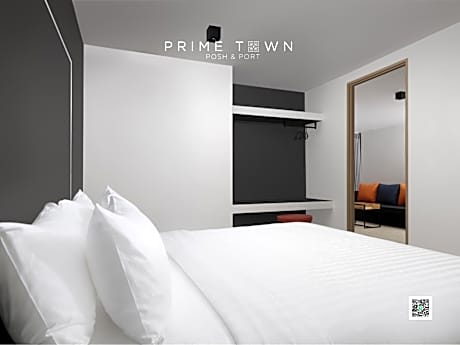 2-Bedroom Penthouse with Pool Access