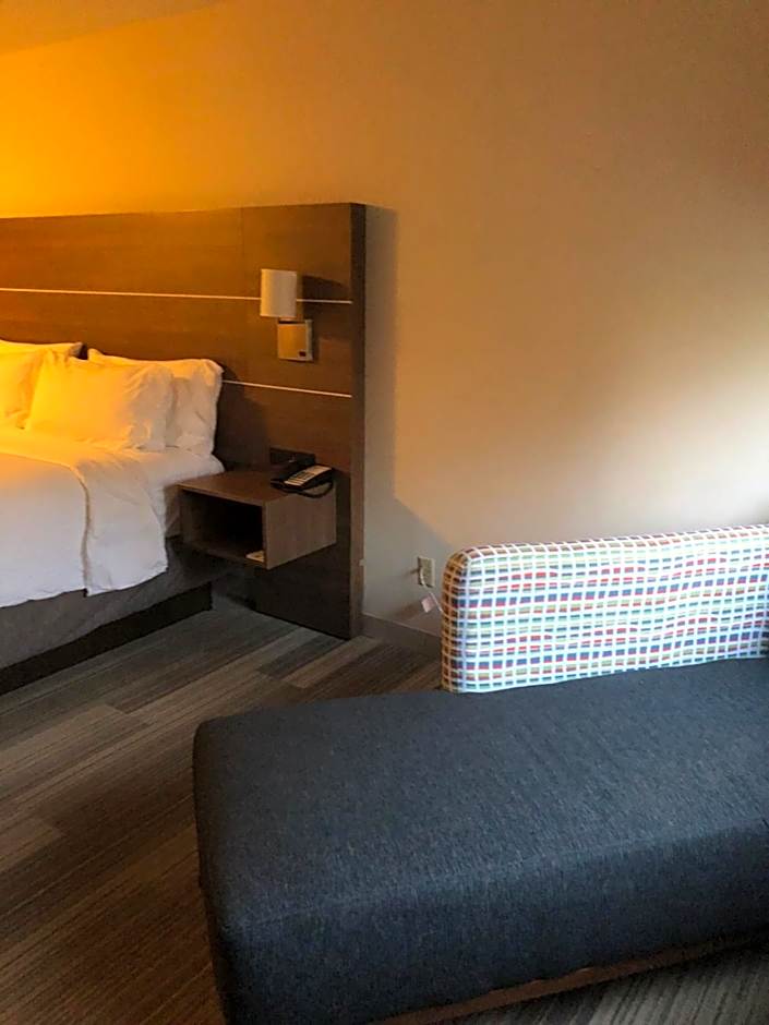 Holiday Inn Express Mount Vernon By IHG