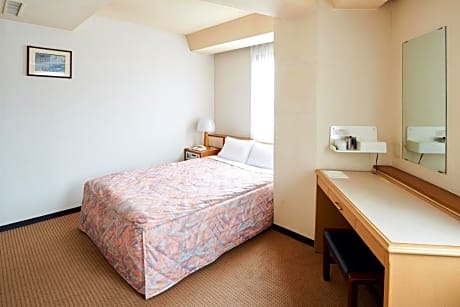 Double Room - Non-Smoking 