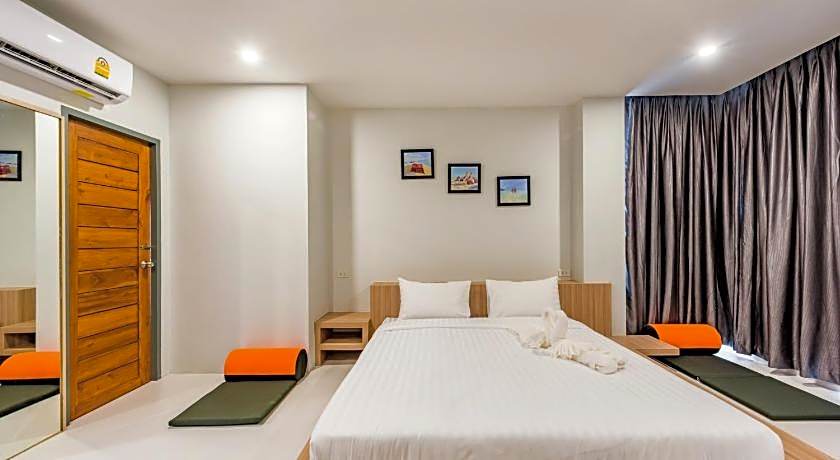 Phuket Marine Poshtel