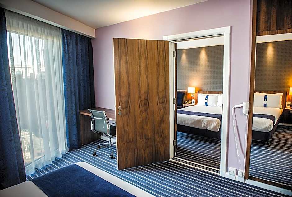 Holiday Inn Express Manchester City Centre By IHG