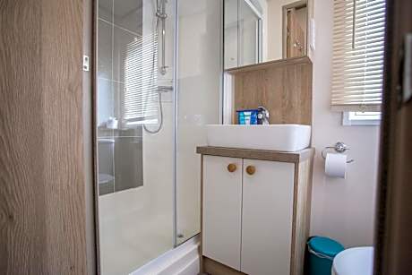 6 Berth Superior Caravan Pet Free