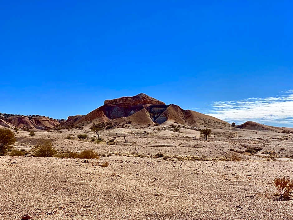 Opal Inn Hotel, Motel, Caravan Park