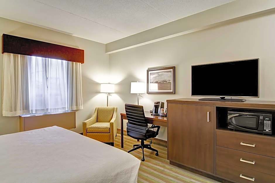 Best Western London Airport Inn & Suites