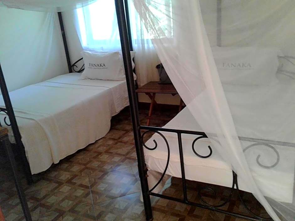 Fanaka Safaris Campsite & Lodges