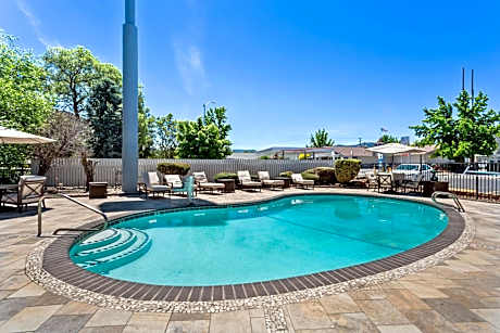 Best Western Miners Inn