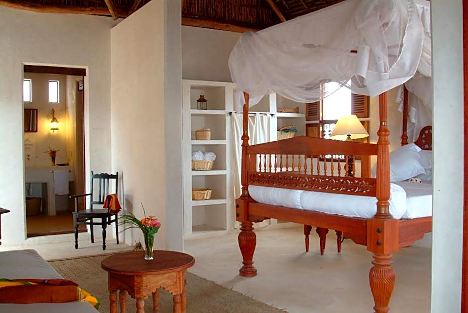 LAMU HOUSE
