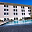 Hawthorn Suites by Wyndham Del Rio