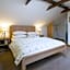 Oakwood Bed and Breakfast Heathrow