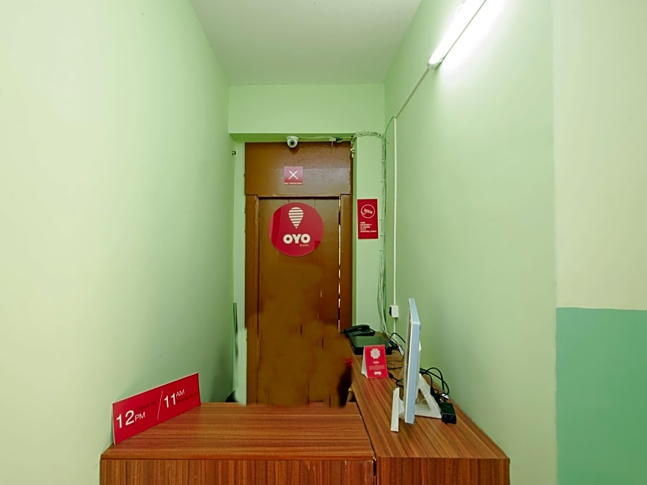 8125 near DLF IT Park