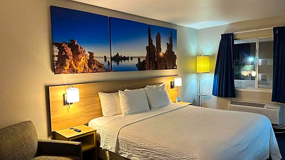 Days Inn by Wyndham Ridgecrest near China Lake Naval Station