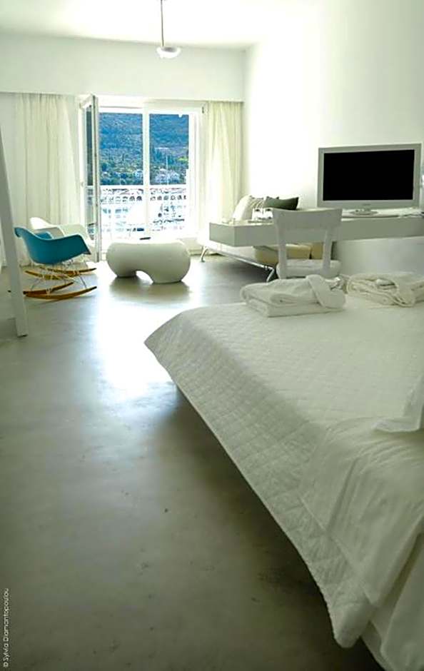 Perantzada Art Hotel