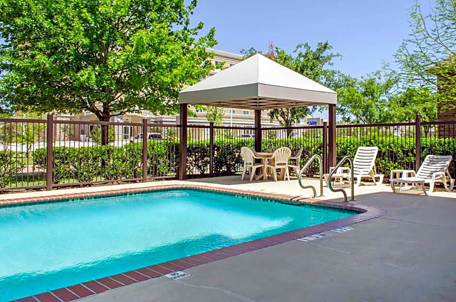 Comfort Inn & Suites Covington - Mandeville