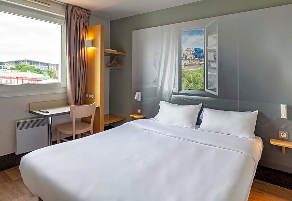 B&B Hôtel Lyon Grand Stade Meyzieu