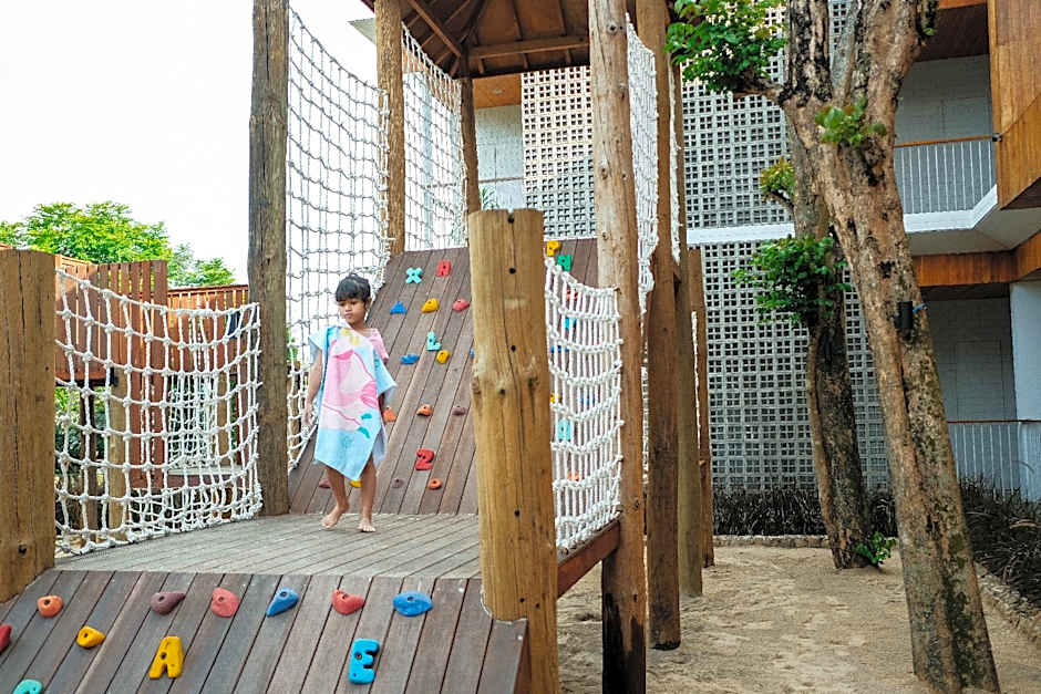 The House Tour Uphill