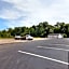 Days Inn by Wyndham Savannah