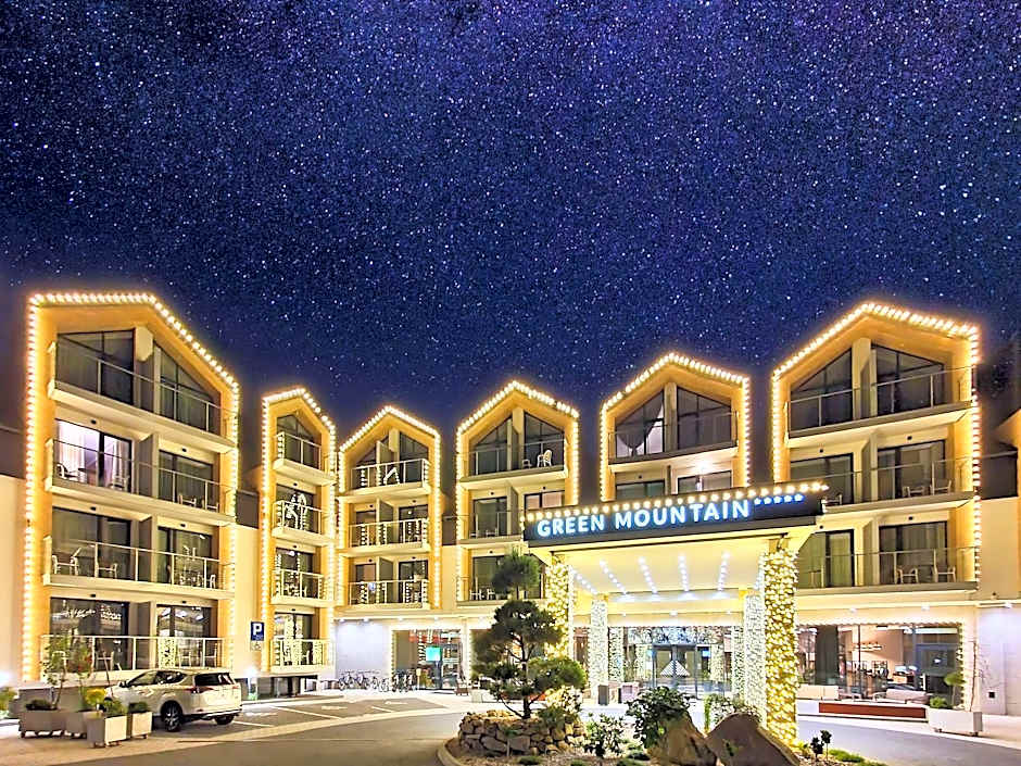 Green Mountain 5* Hotel