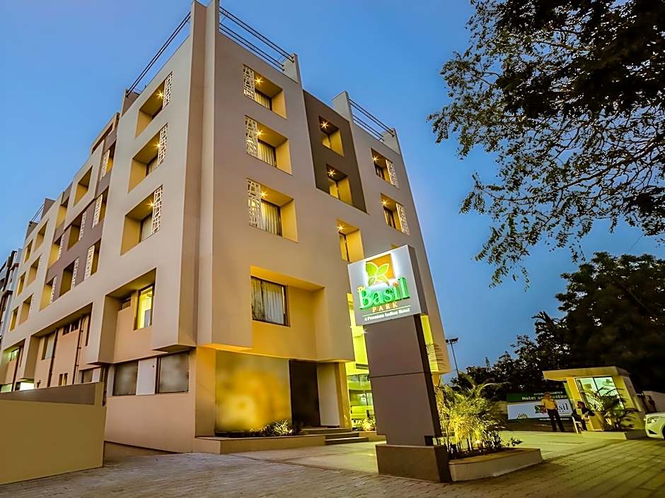 Hotel The Basil Park