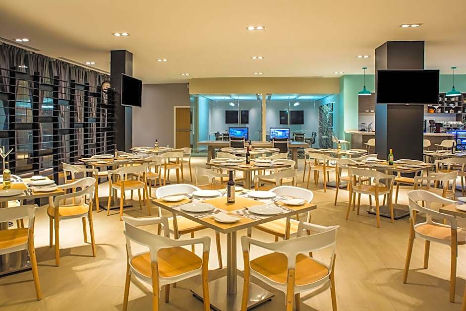 Fiesta Inn Express Ciudad de Mexico Forum Buenavista