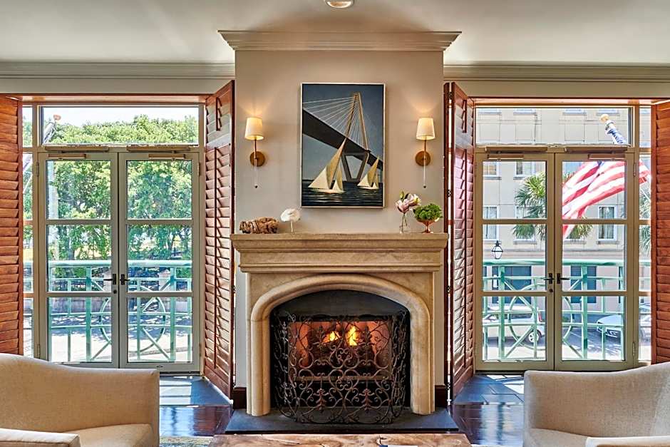 Harbourview Inn