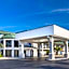 Days Inn & Suites by Wyndham Savannah Midtown