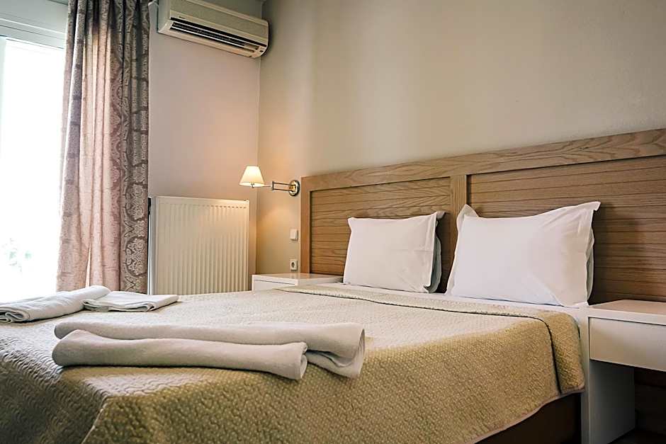 Stavros Beach Hotel