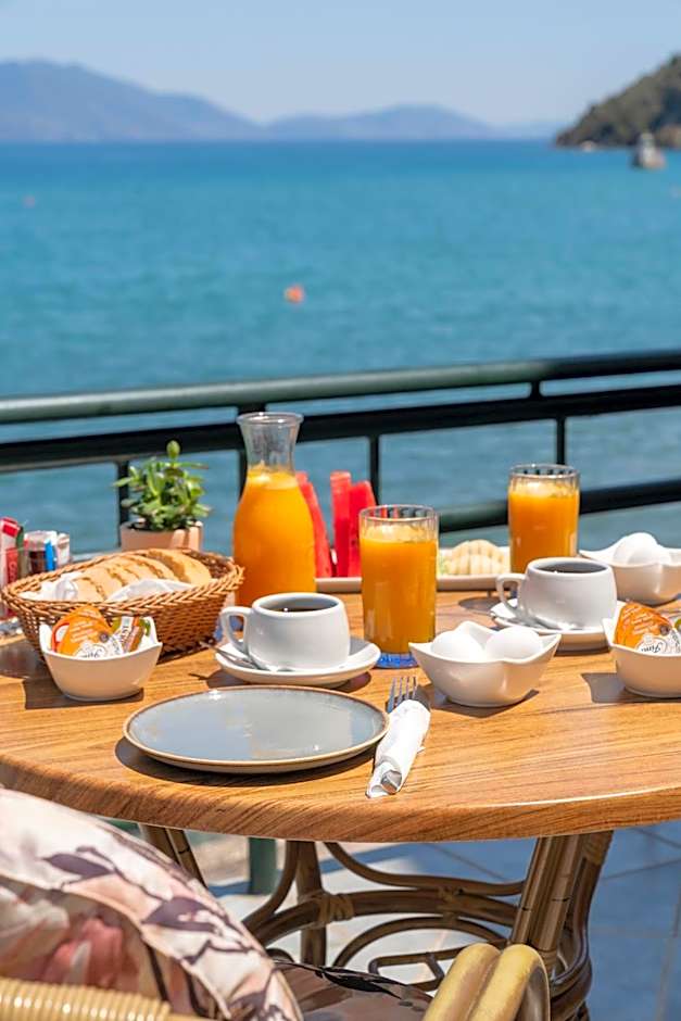 Binji Hotel