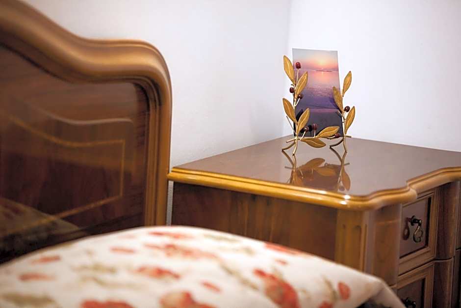 Anelia Boutique Studios & Apartments