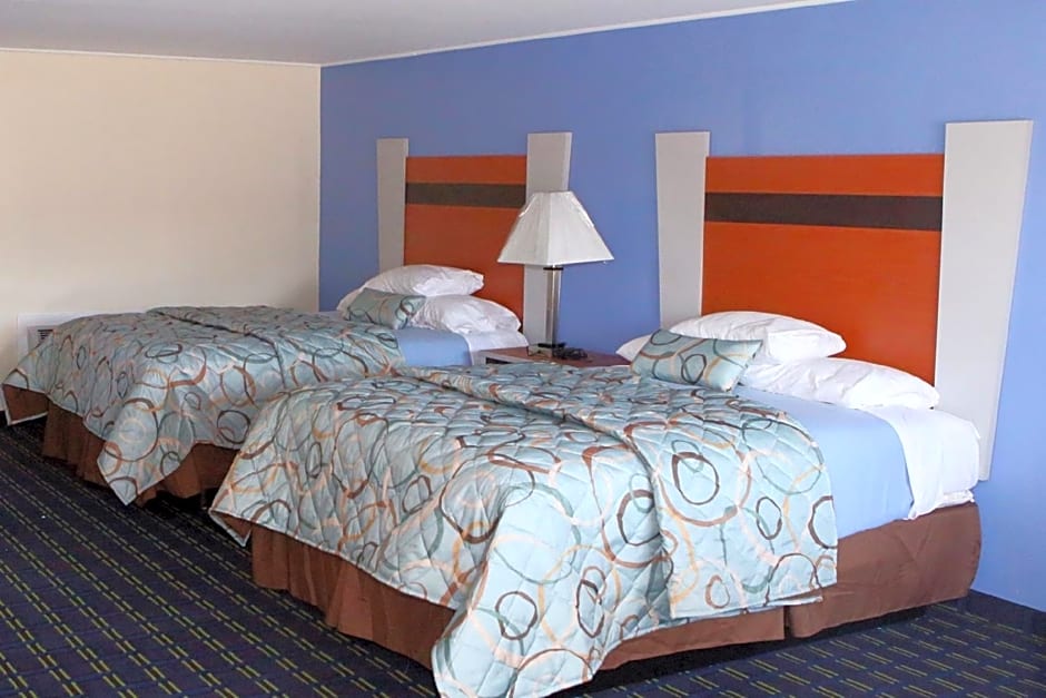 Days Inn by Wyndham West Yarmouth/Hyannis Cape Cod Area