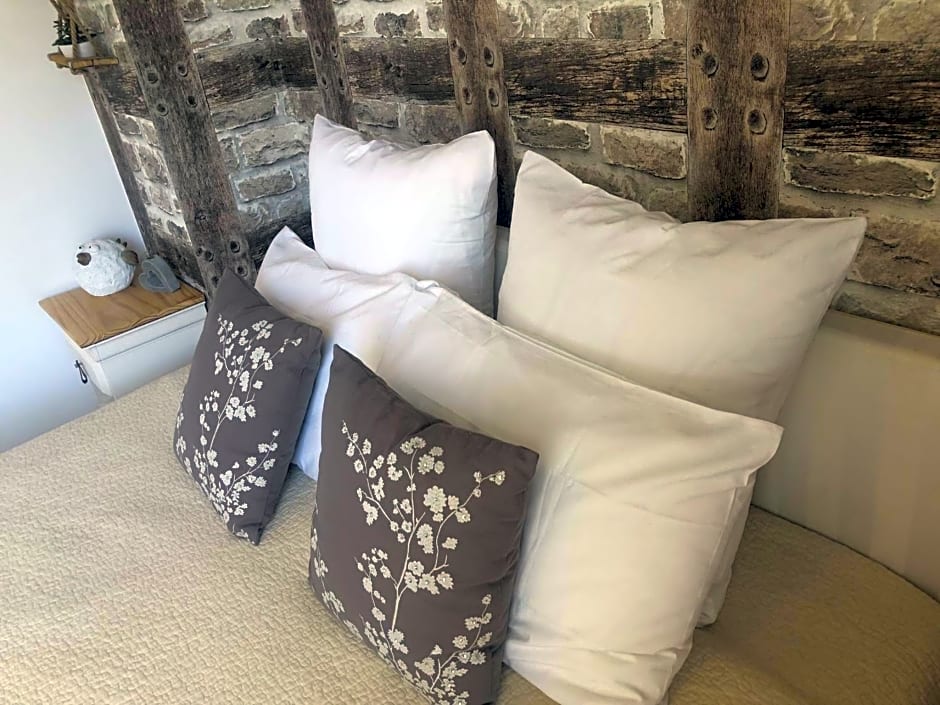 Le Clos de la Barre- Chambres d'hôtes de charme en Normandie-BASLY-Proche plage débarquement