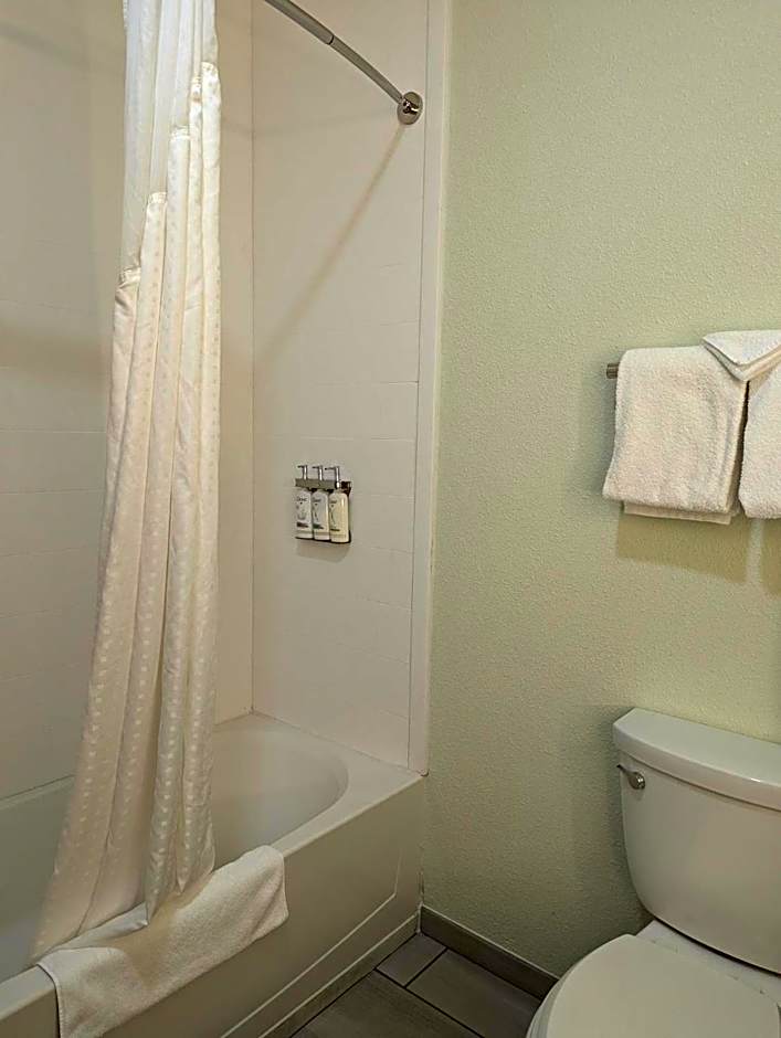 Holiday Inn Express Hotel & Suites Loveland By IHG