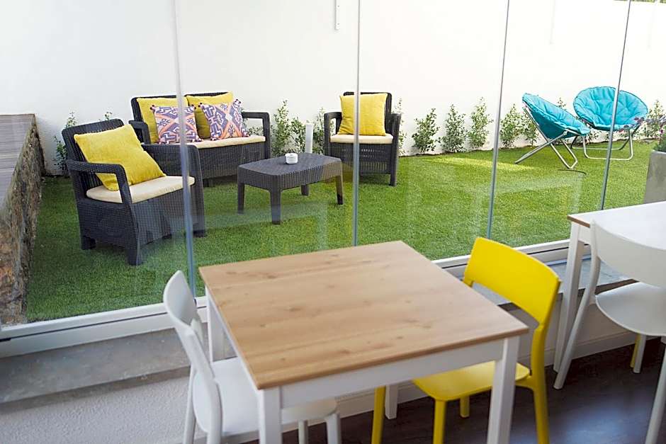 Art 4 You Cascais Suites